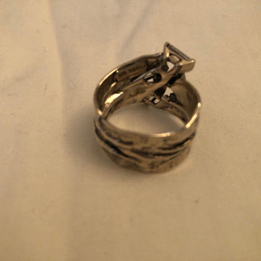 Silver Ring - Picture 3 of 3